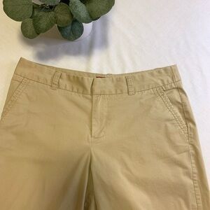 Merona‎ Women's Tan Stretch Flat Front Khaki Chino Casual Shorts, Size 6